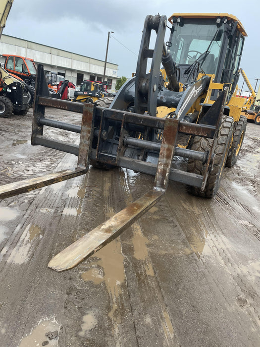 2022 PEMBERTON 72" Utility Forks