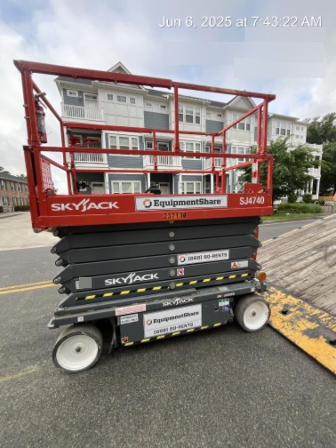 2022 SKYJACK SJ4740