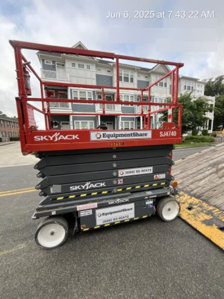 2022 SKYJACK SJ4740
