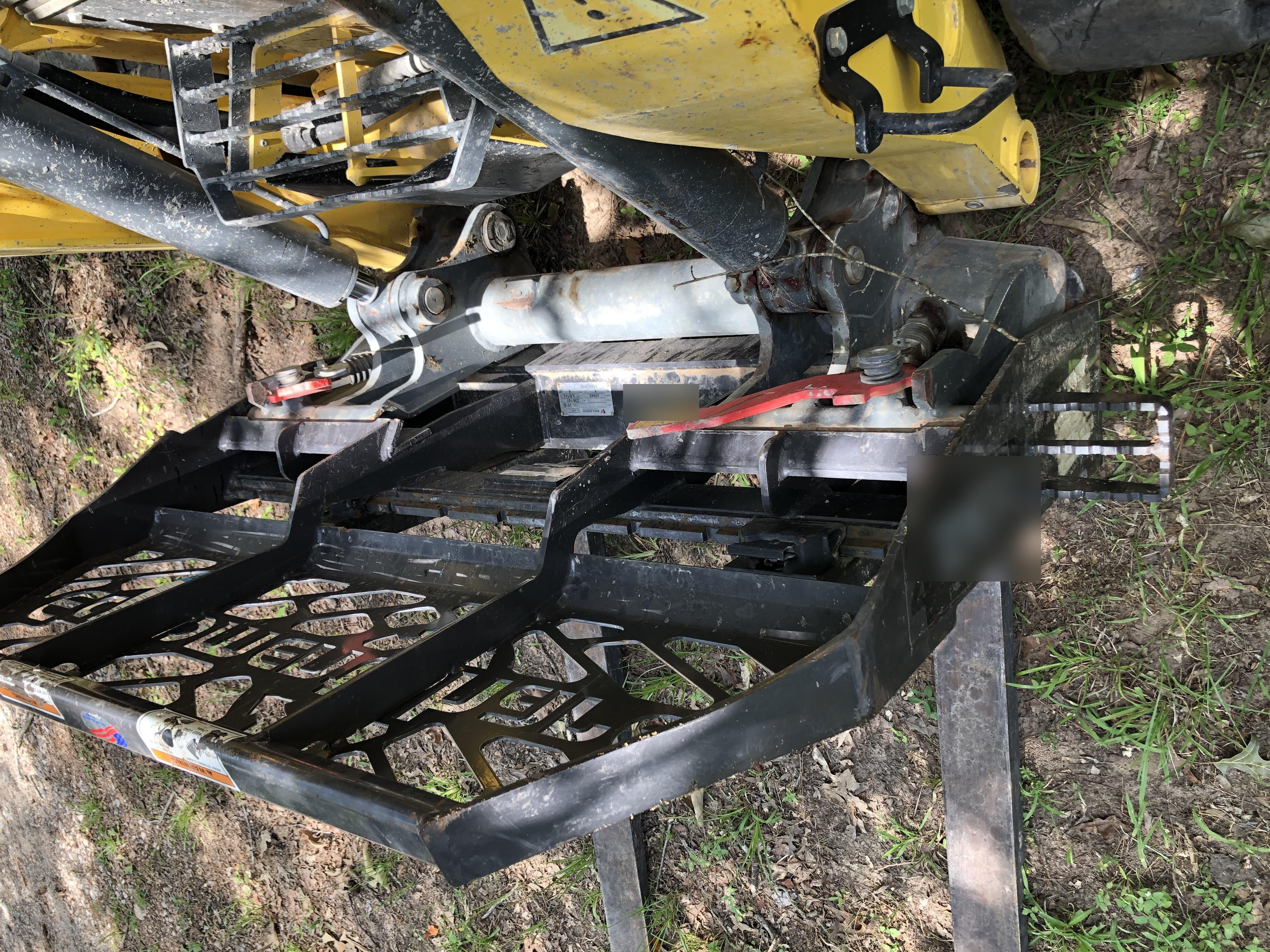 2018 PALADIN 48" Pallet Forks - Paladin