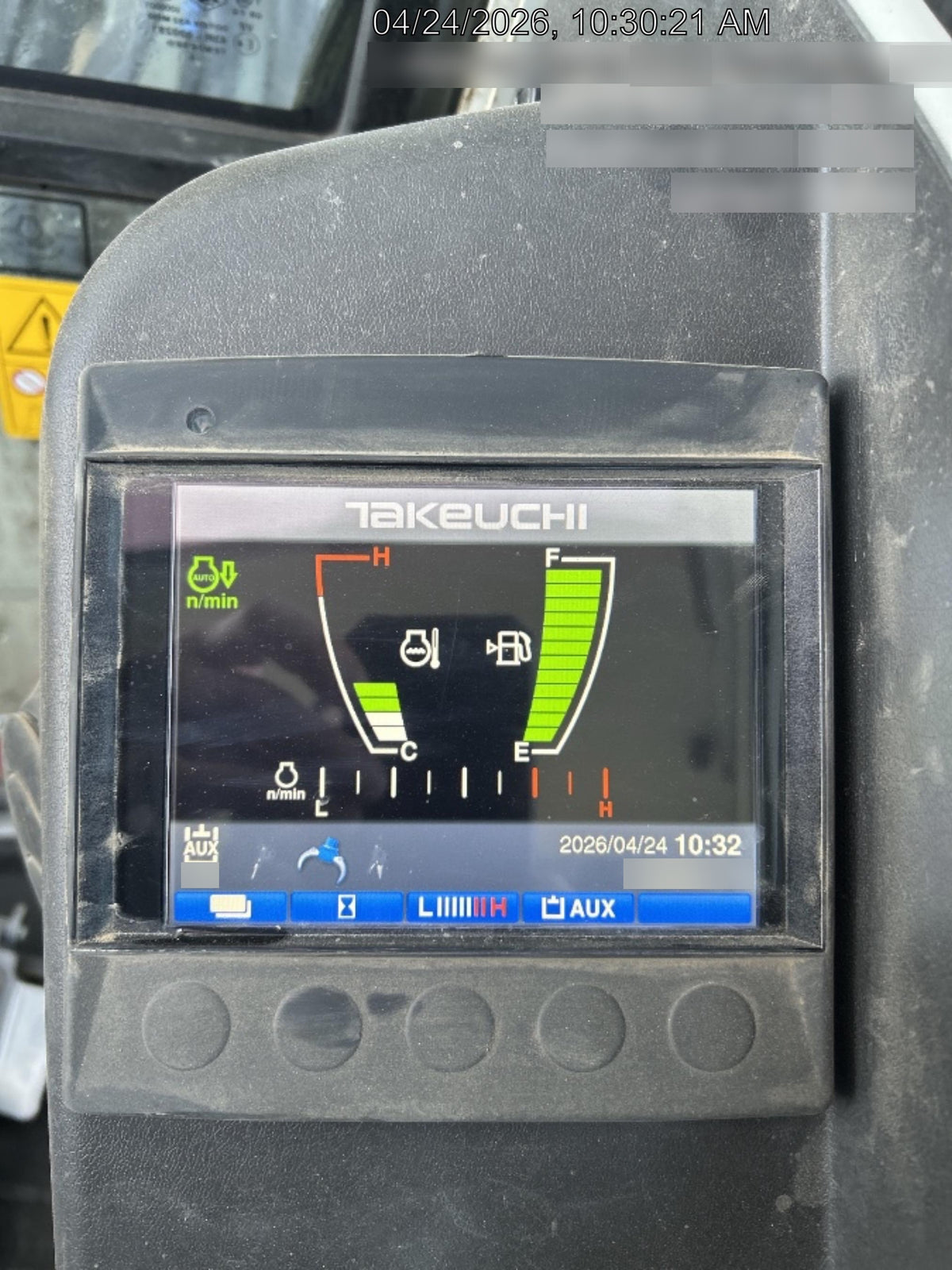 2025 TAKEUCHI TB250-2CR