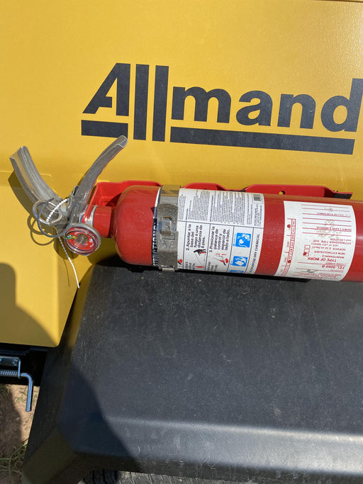 Allmand NLV3GR 3kW Light Plant - LED