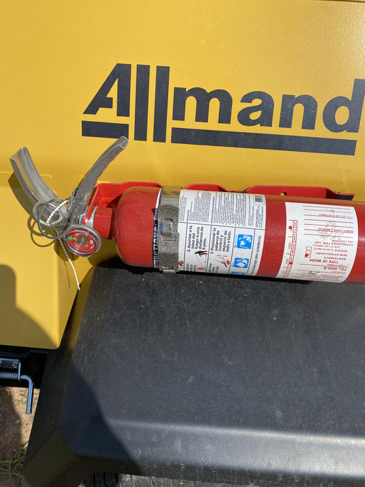 Allmand NLV3GR 3kW Light Plant - LED