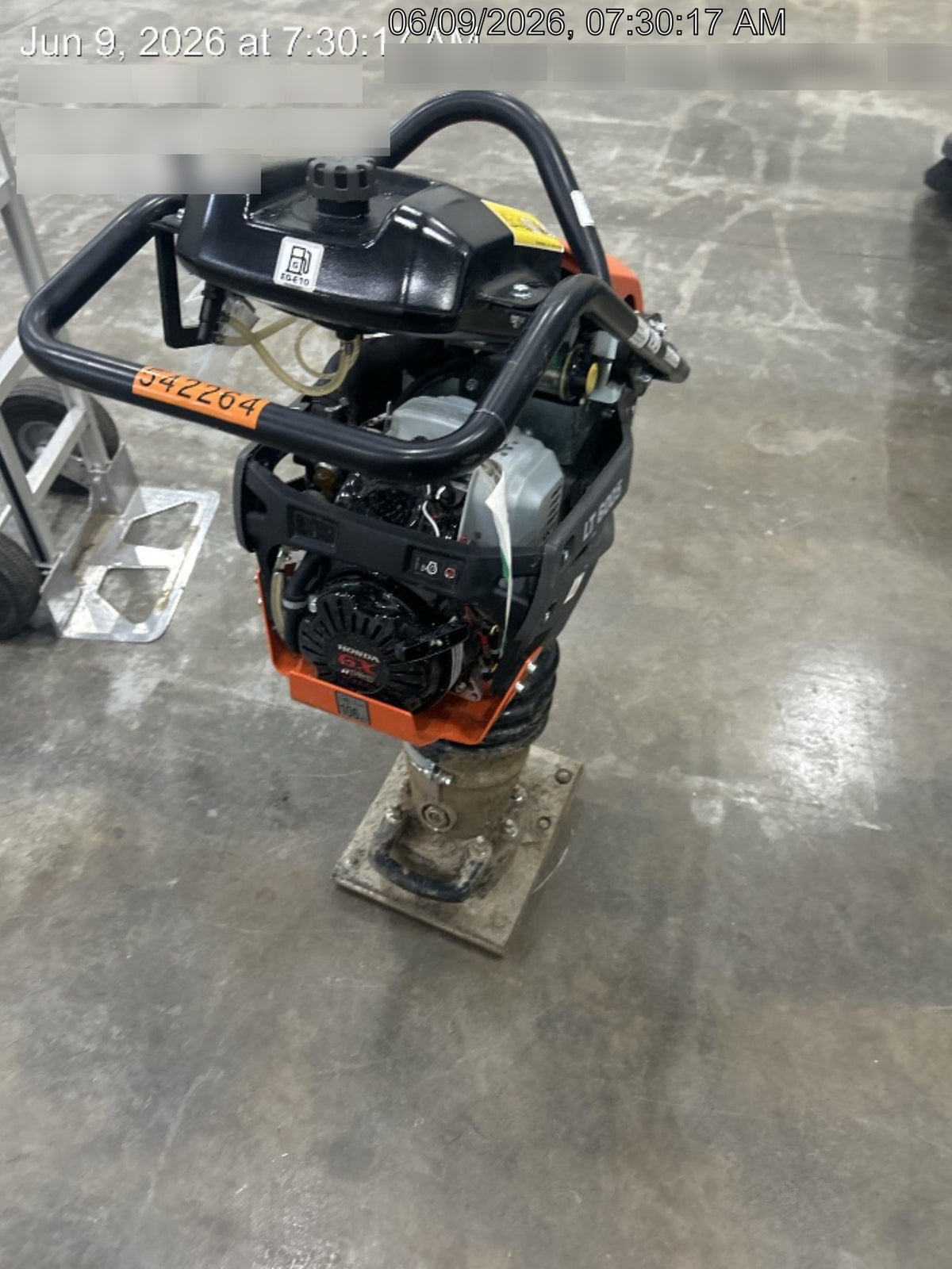 2025 HUSQVARNA LT6005