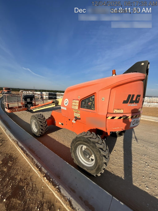 2021 JLG 400S