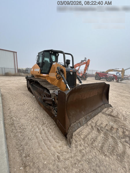 2021 CASE 2050M