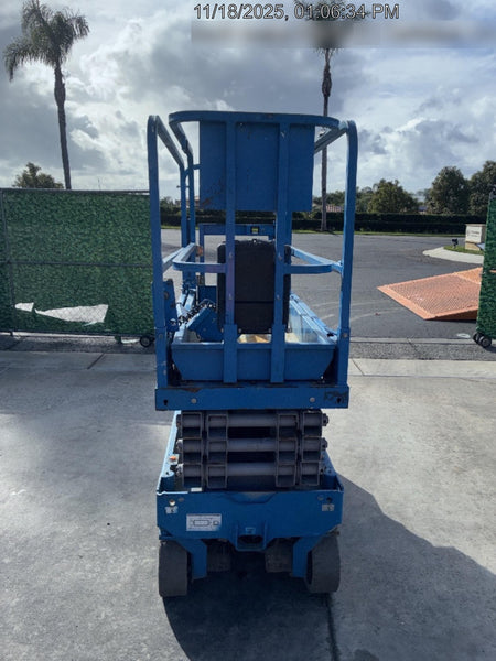 2020 Genie GS-1930 Solid Non Marking Tires, Beacon, Folding rails with half height swing gate