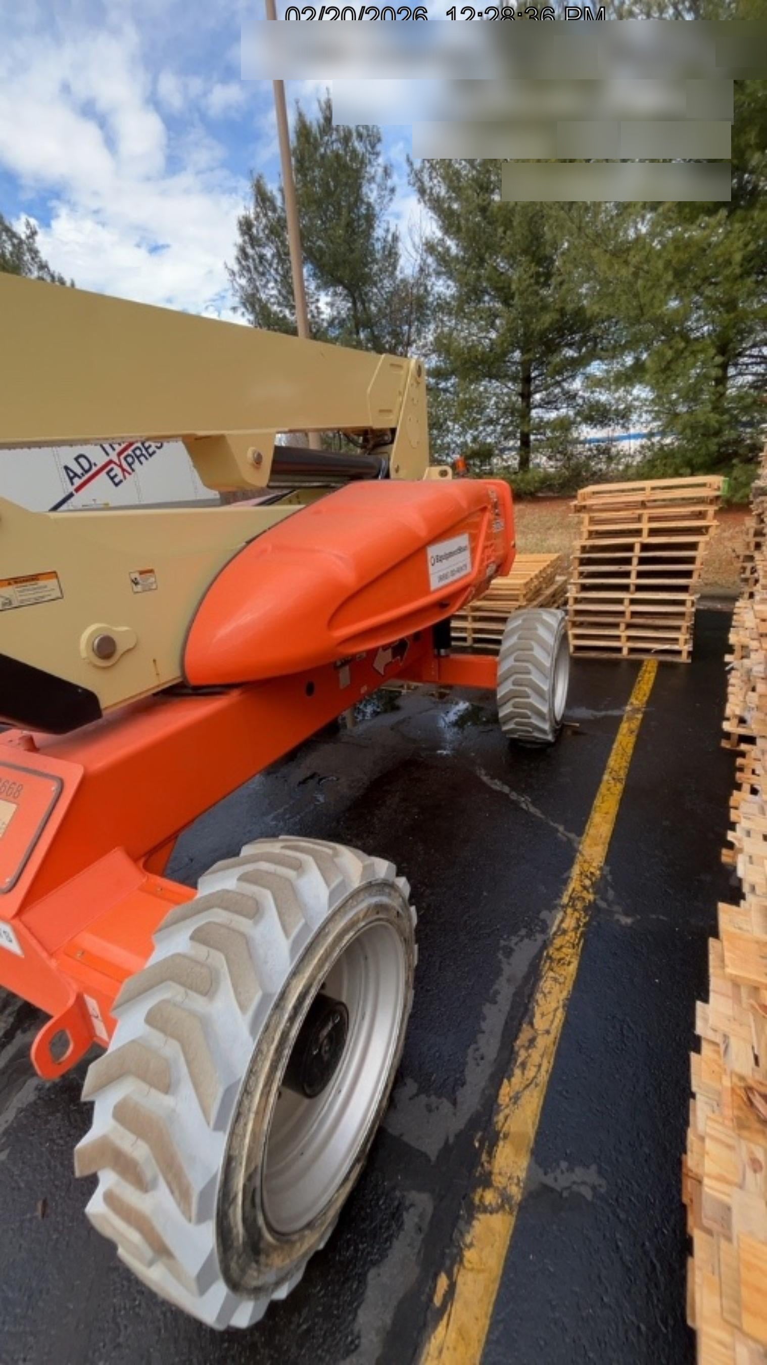 2022 JLG EC600SJ