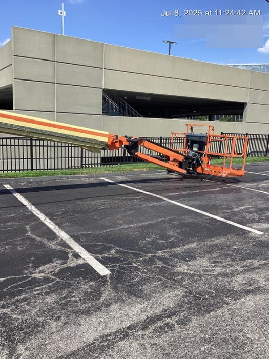 2020 JLG 660SJ