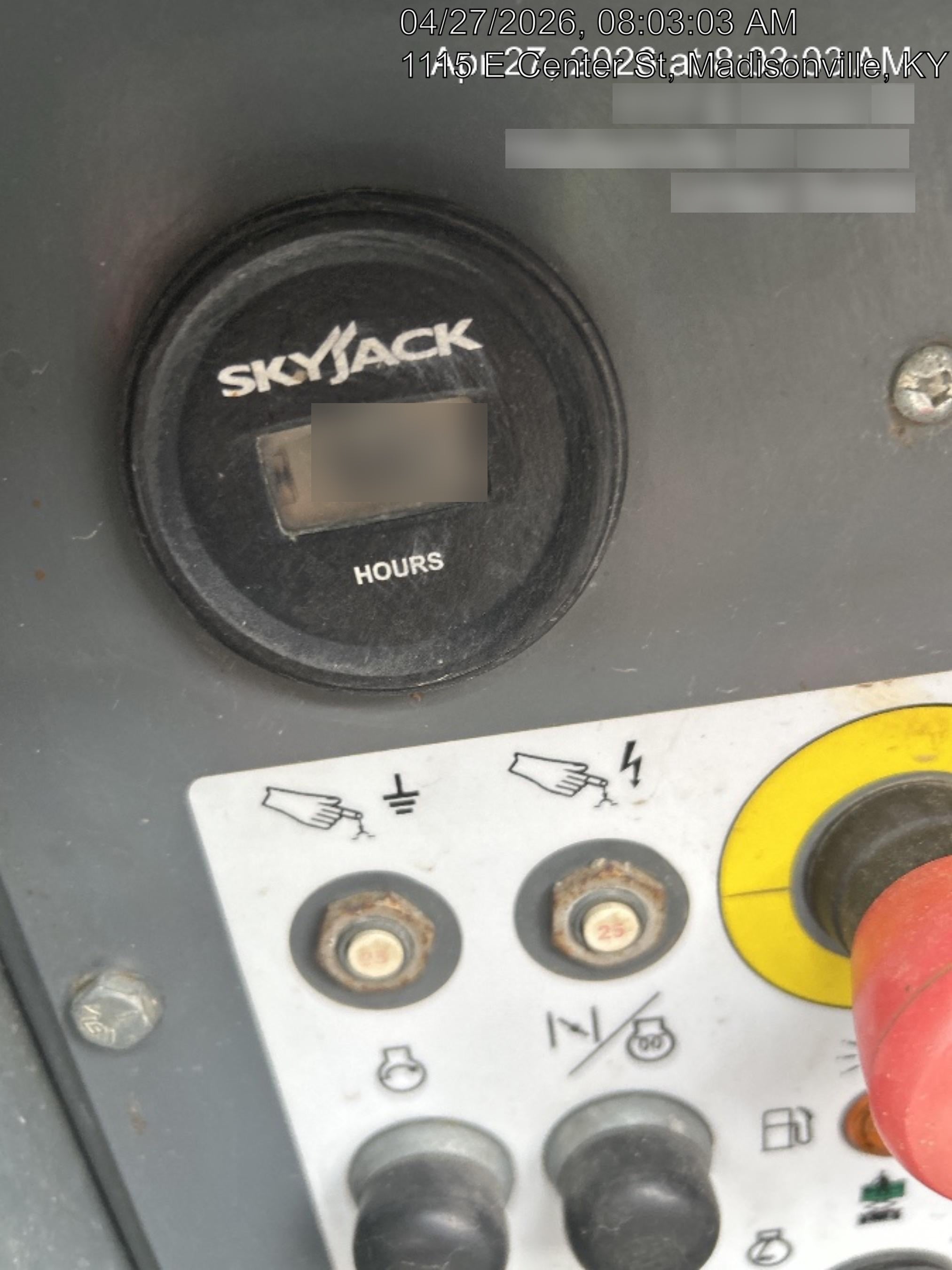 2017 SKYJACK SJ6832 RT