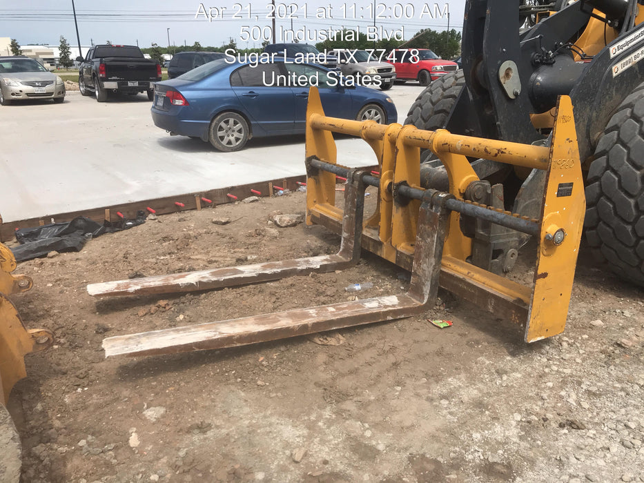 2020 JOHN DEERE 96" Loader Fork Carriage - John Deere
