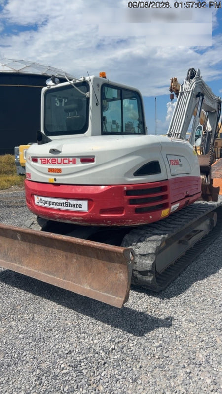 2023 TAKEUCHI TB290-CR