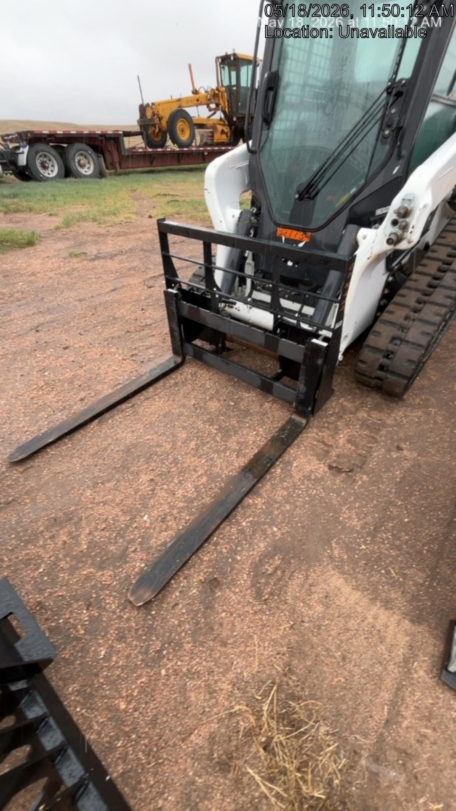 2025 ARROW MATERIAL HANDLING 48" Pallet Forks - Arrow