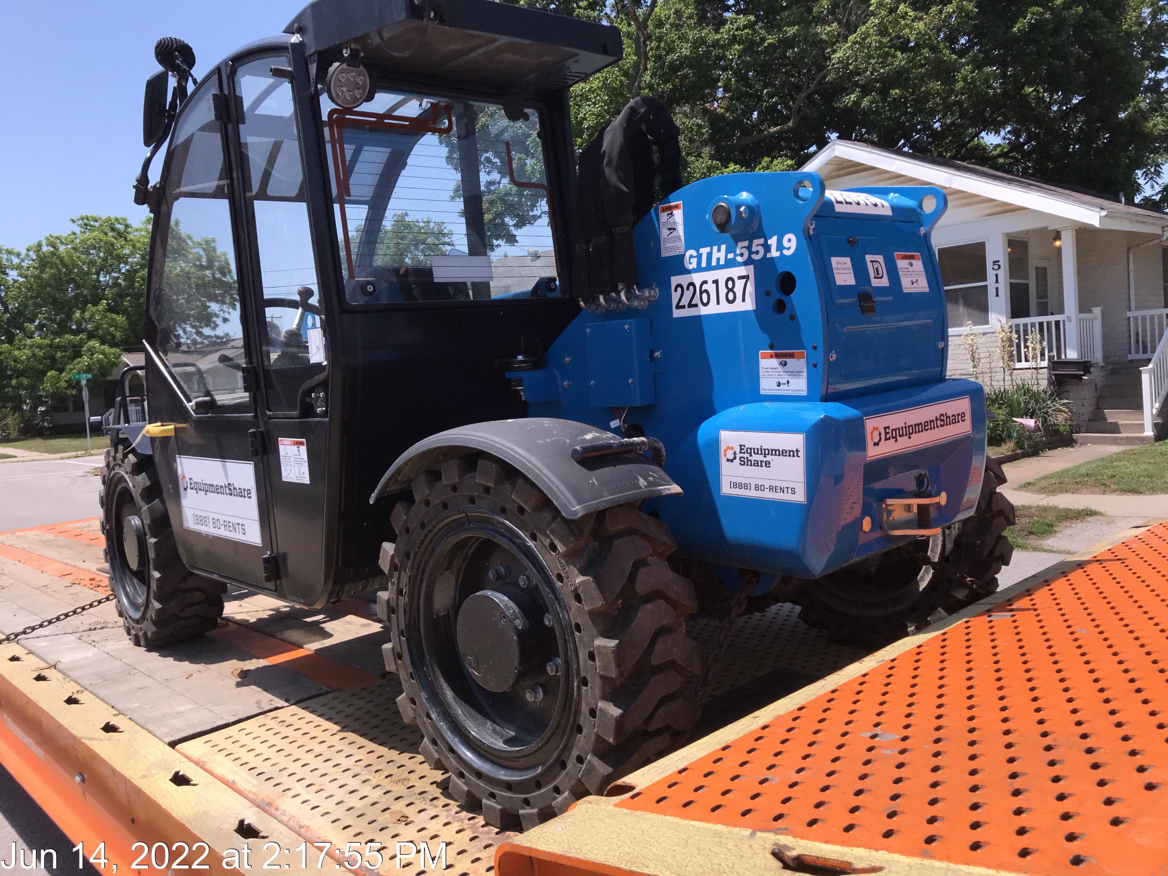 2022 GENIE GTH-5519