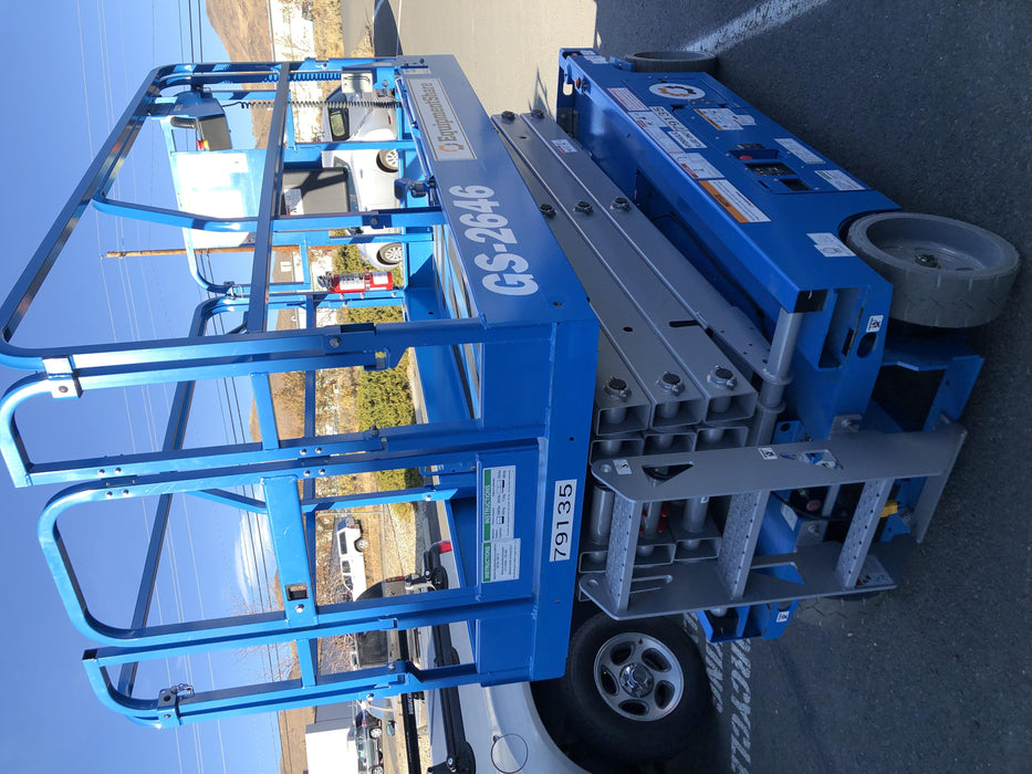 2019 Genie GS-2646 folding rails with full height swing gate