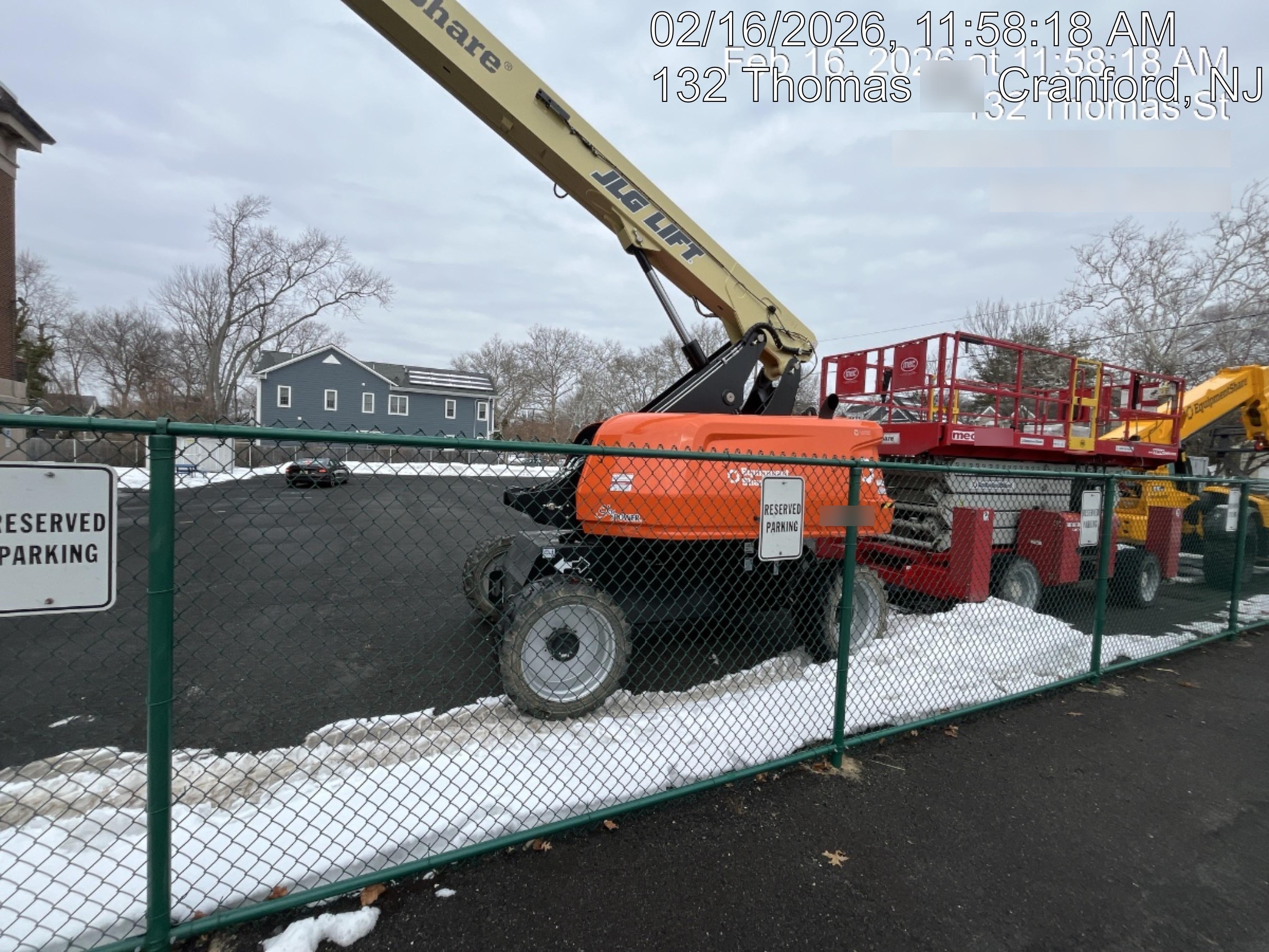 2025 JLG 660SJ