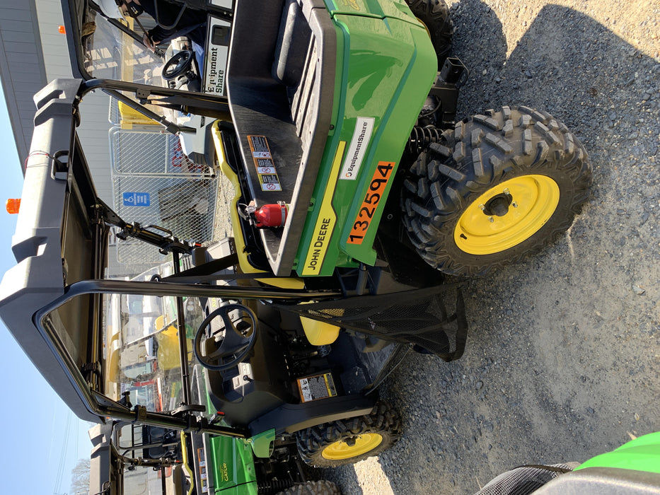 2021 John Deere XUV560E GATOR 4WD Utility Cart - 2-Seat, GAS, Canopy - ROPS, Windshield