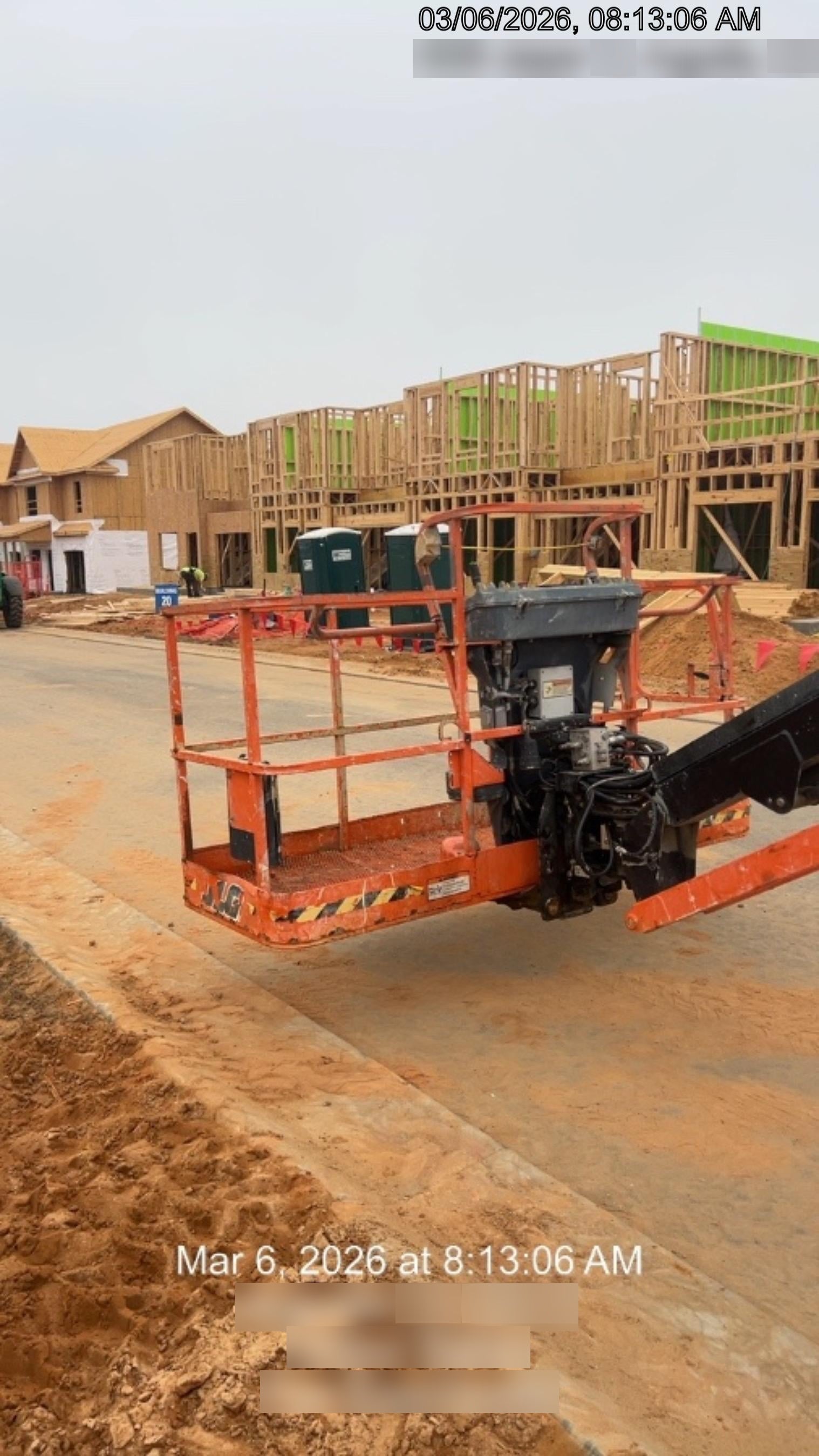 2022 JLG 660SJ Quad Track