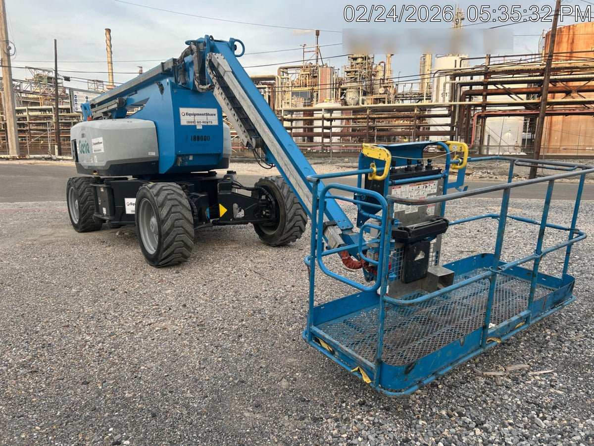 2021 GENIE ZX-135/70