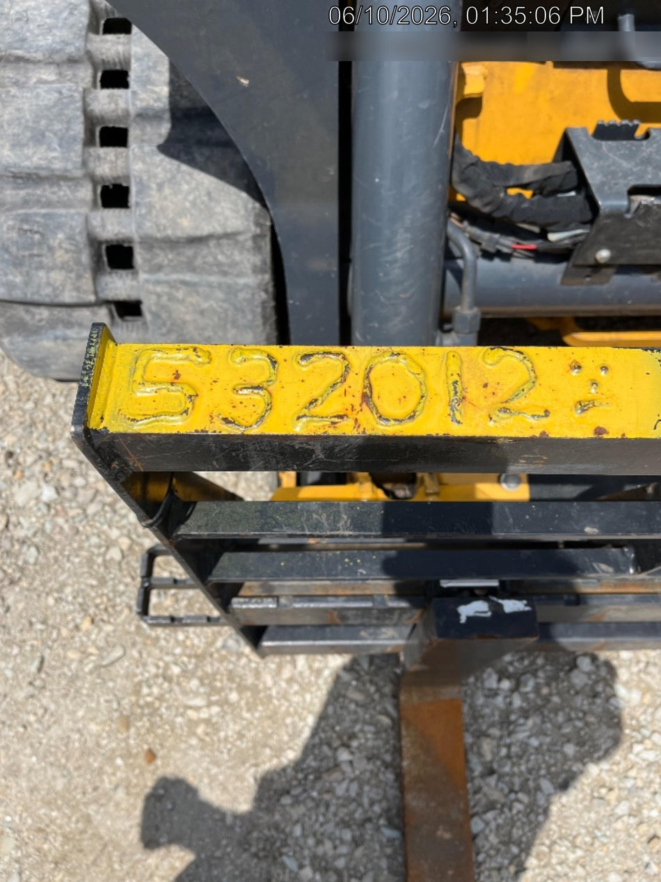 2025 ARROW MATERIAL HANDLING F5100CB - 72"