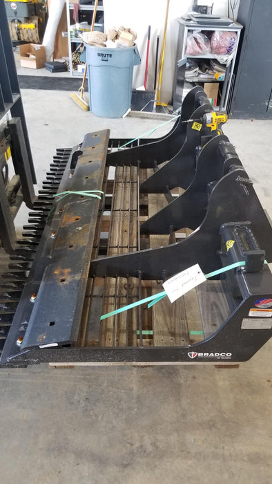 2019 PALADIN Land Sculptor