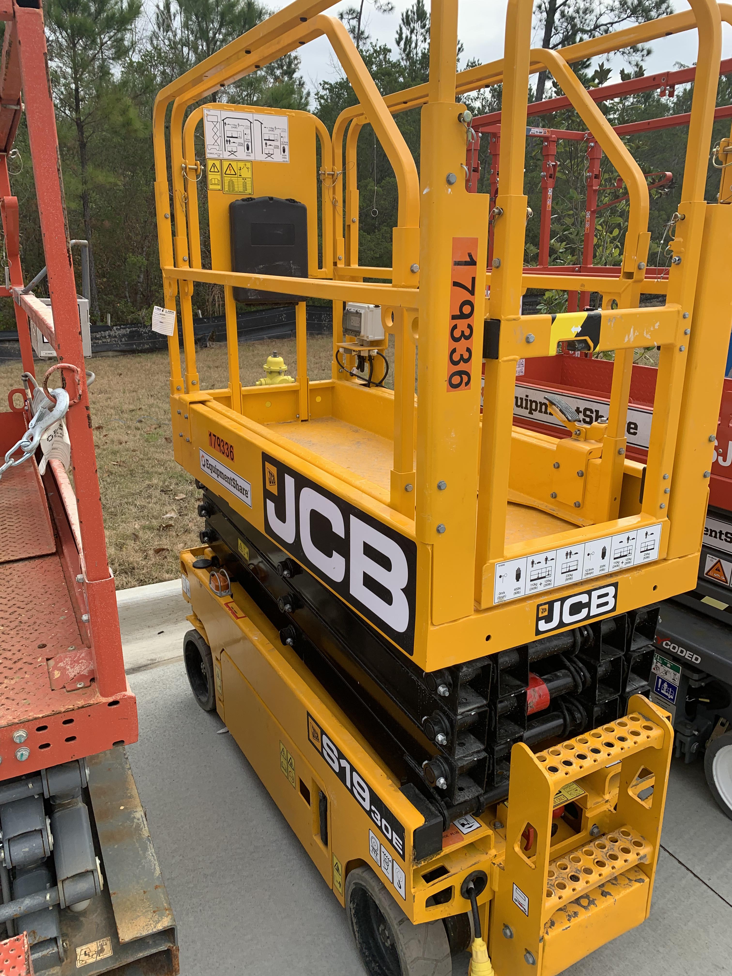 2021 JCB S1930E