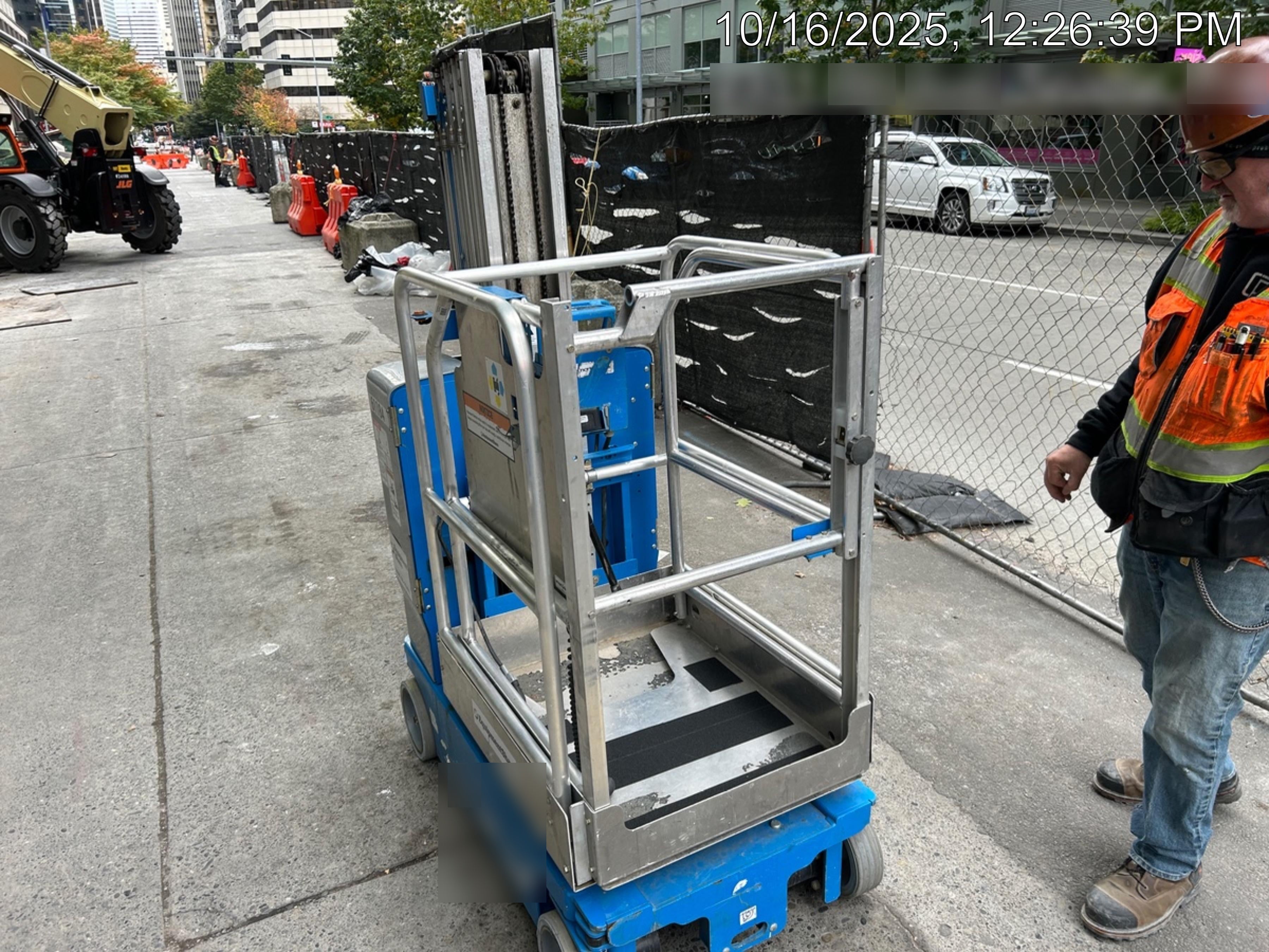 2019 GENIE GR-20