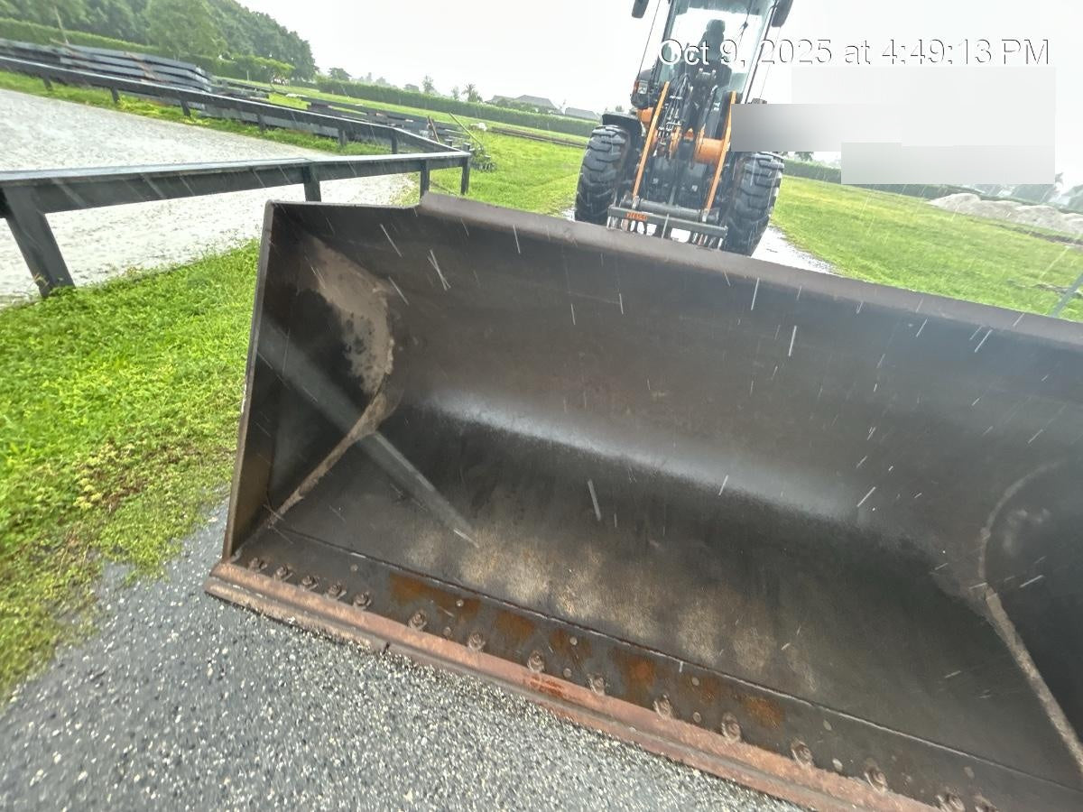 2018 WERK-BRAU 3.0 cu yd Bucket - Werk-Brau