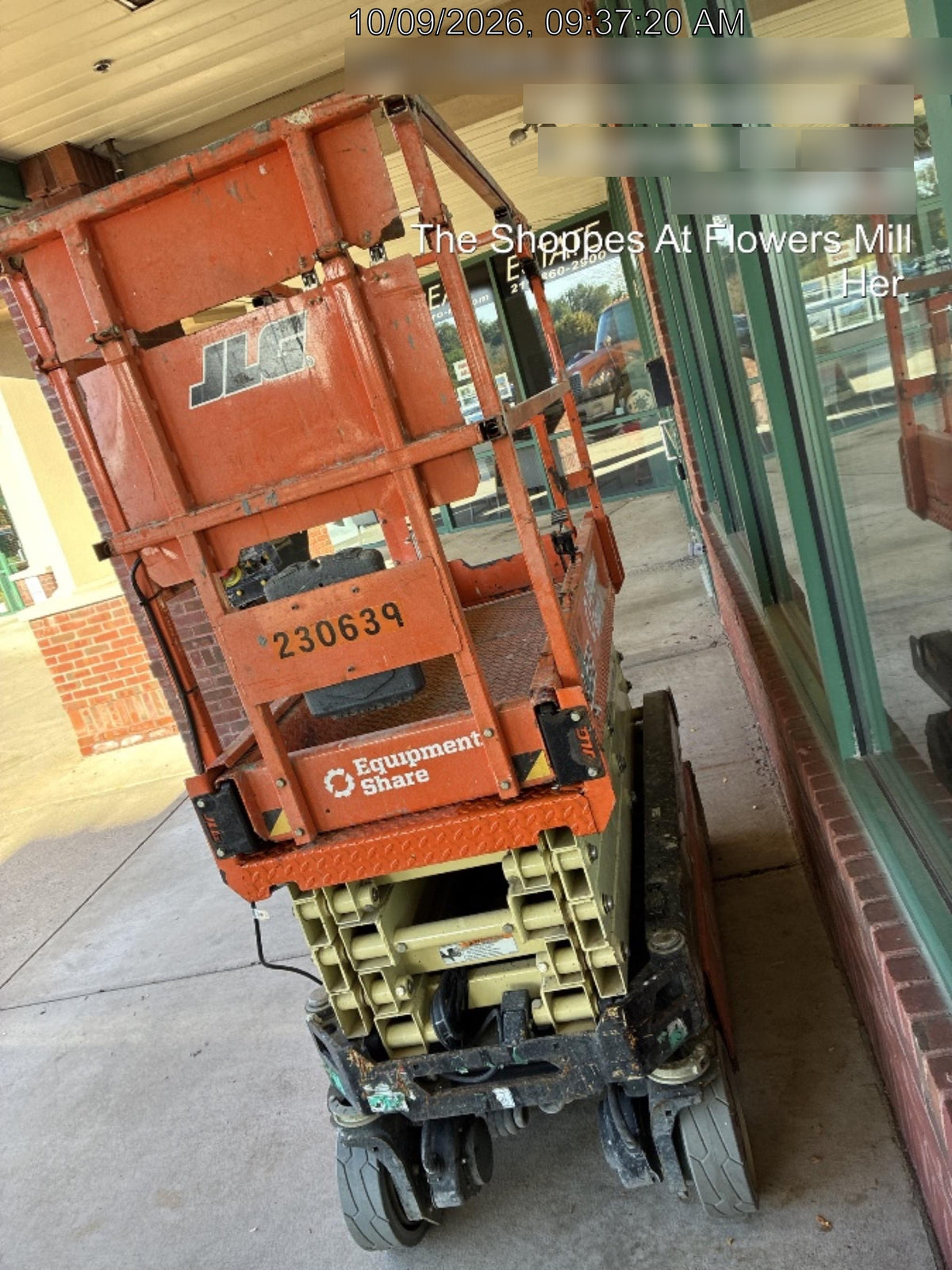 2022 JLG ES1932