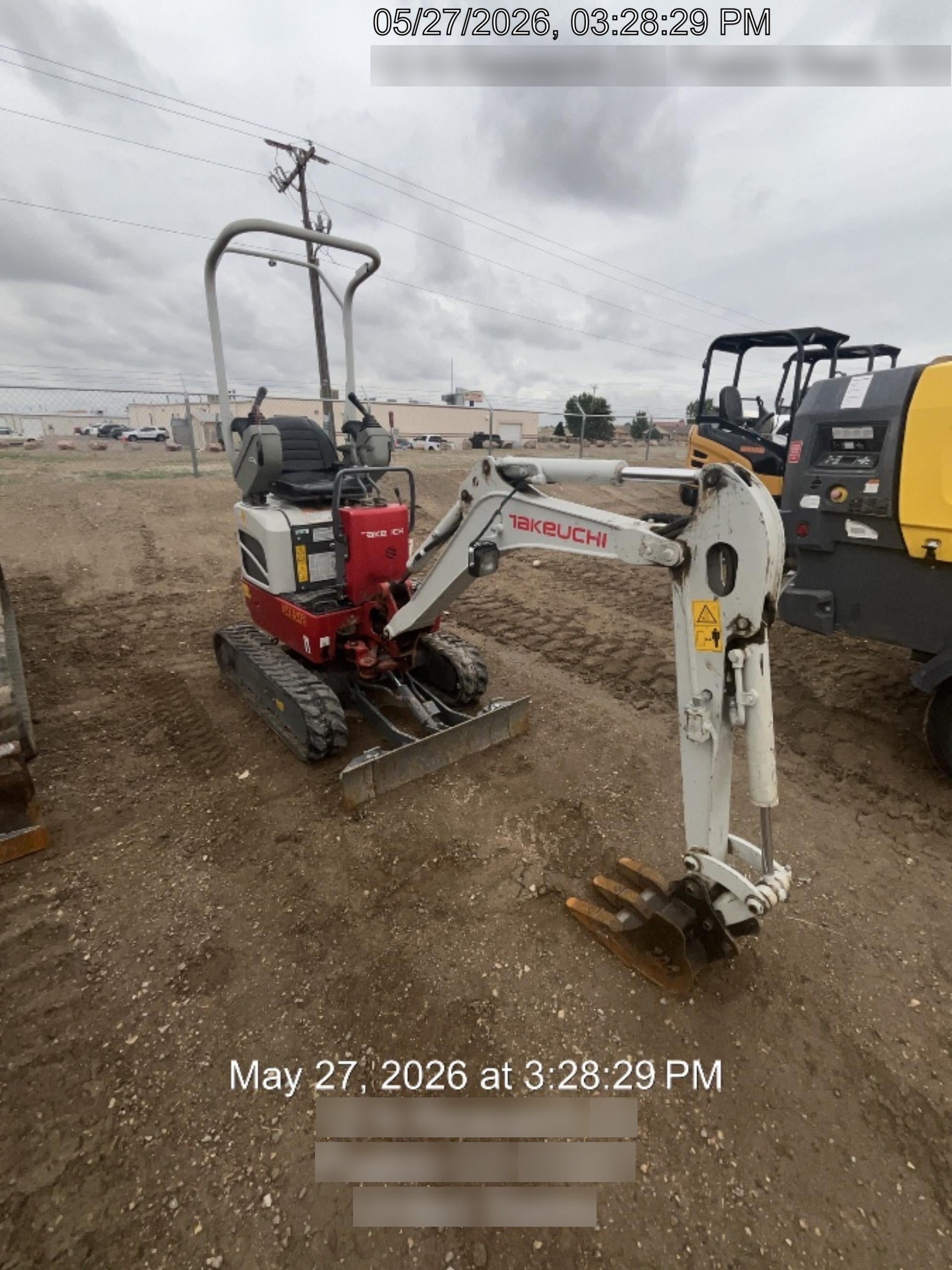 2023 TAKEUCHI TB210R