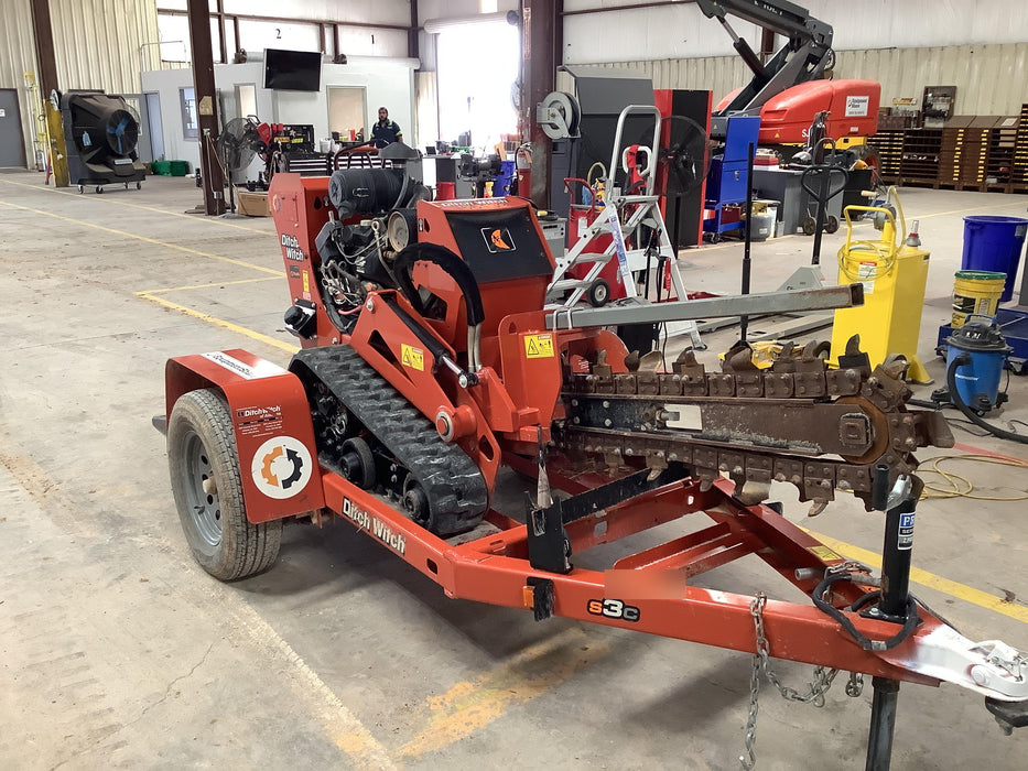 2020 DITCH WITCH C24XA