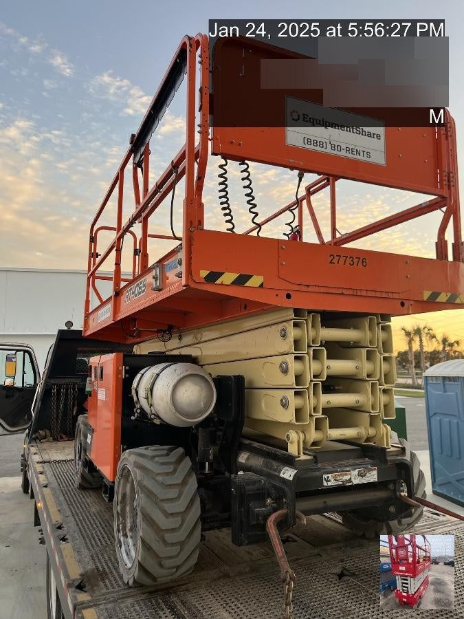 2022 JLG RT4069