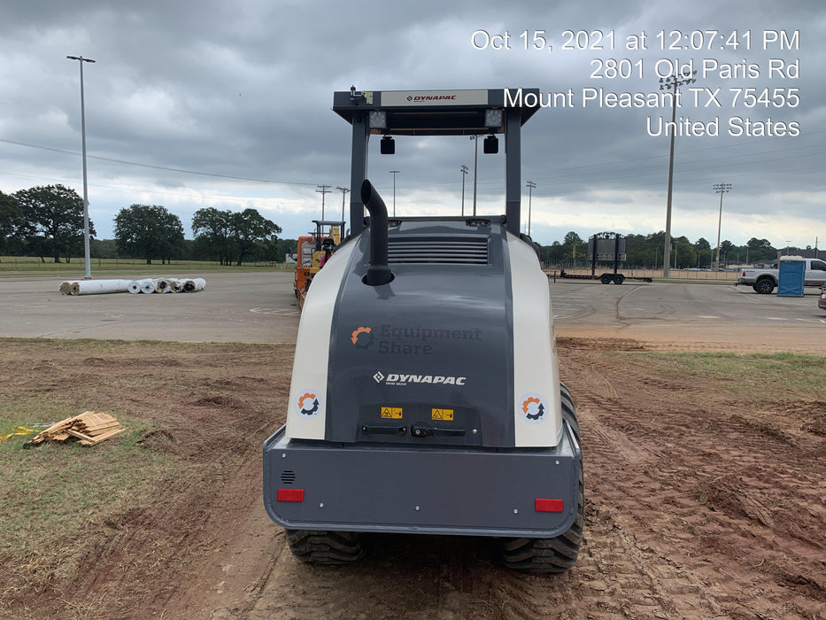 2021 DYNAPAC CA1400D