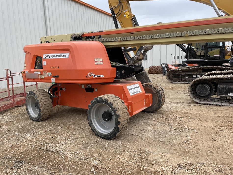 2021 JLG 660SJ