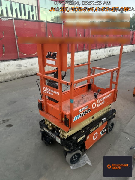 2022 JLG ES1330L