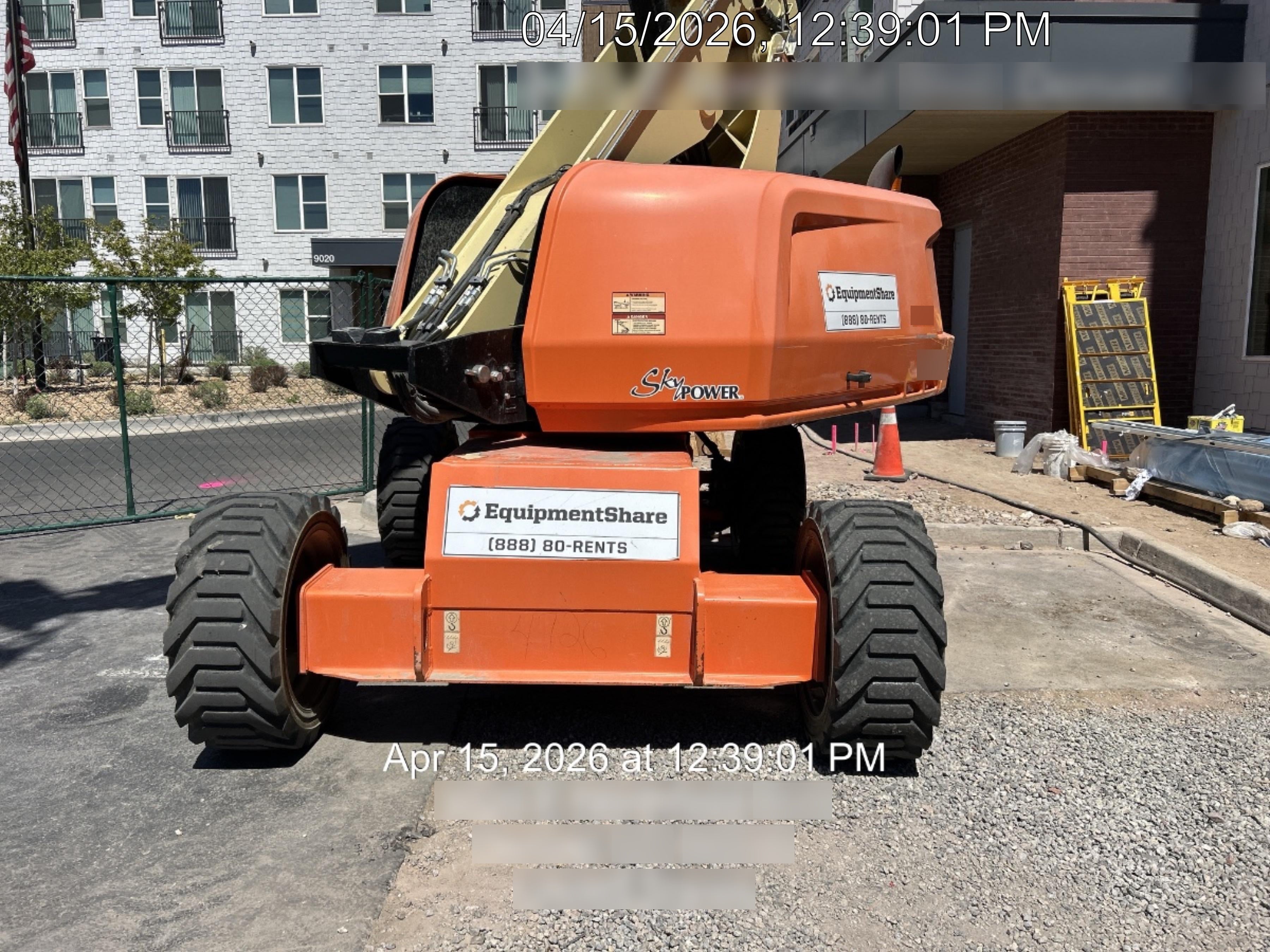 2018 JLG 660SJ
