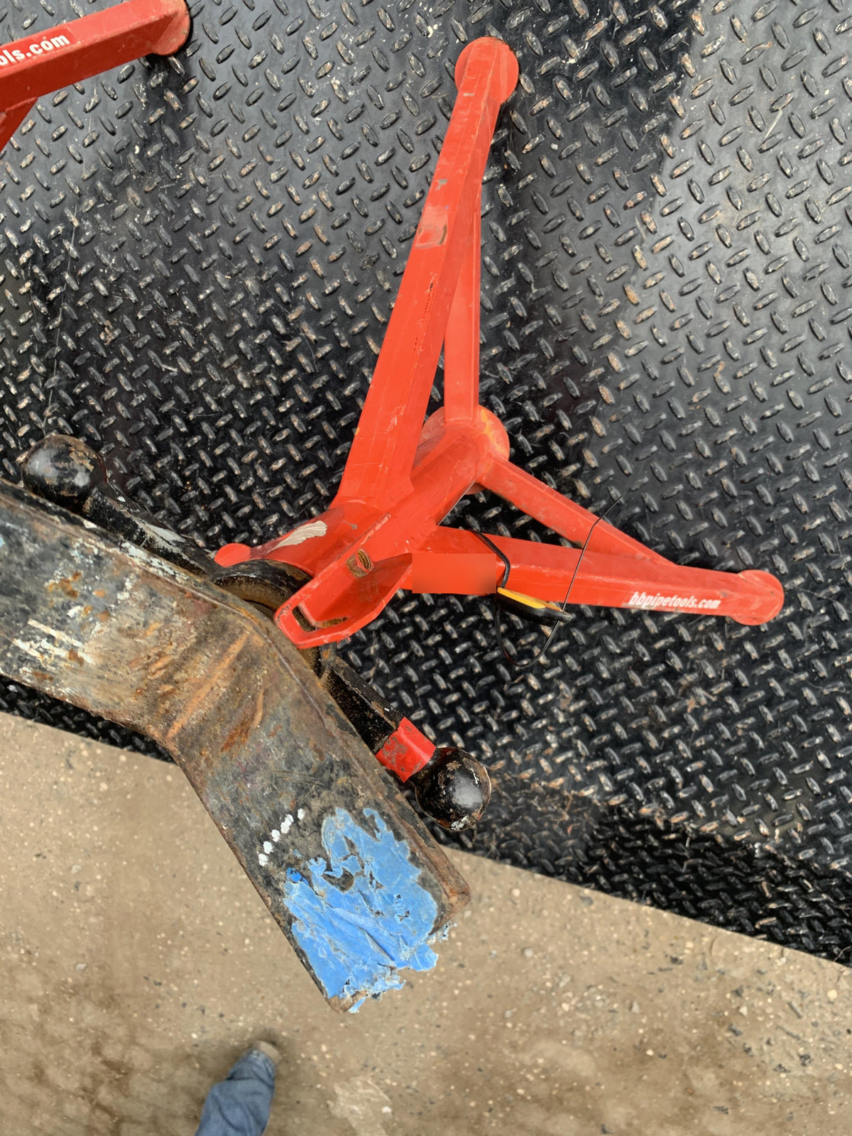 2022 B&B PIPE 4100E