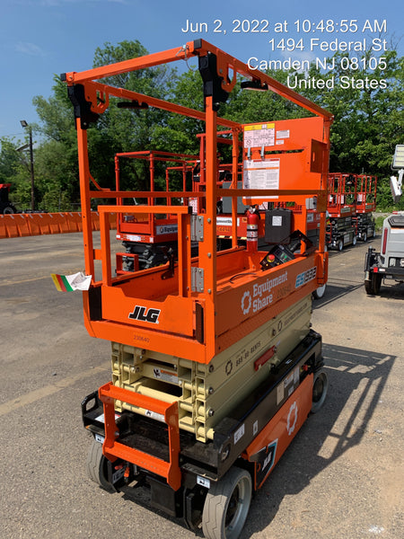 2022 JLG ES1932