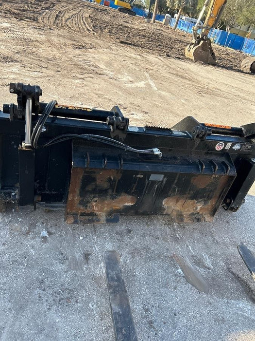 2022 BLUE DIAMOND 106520