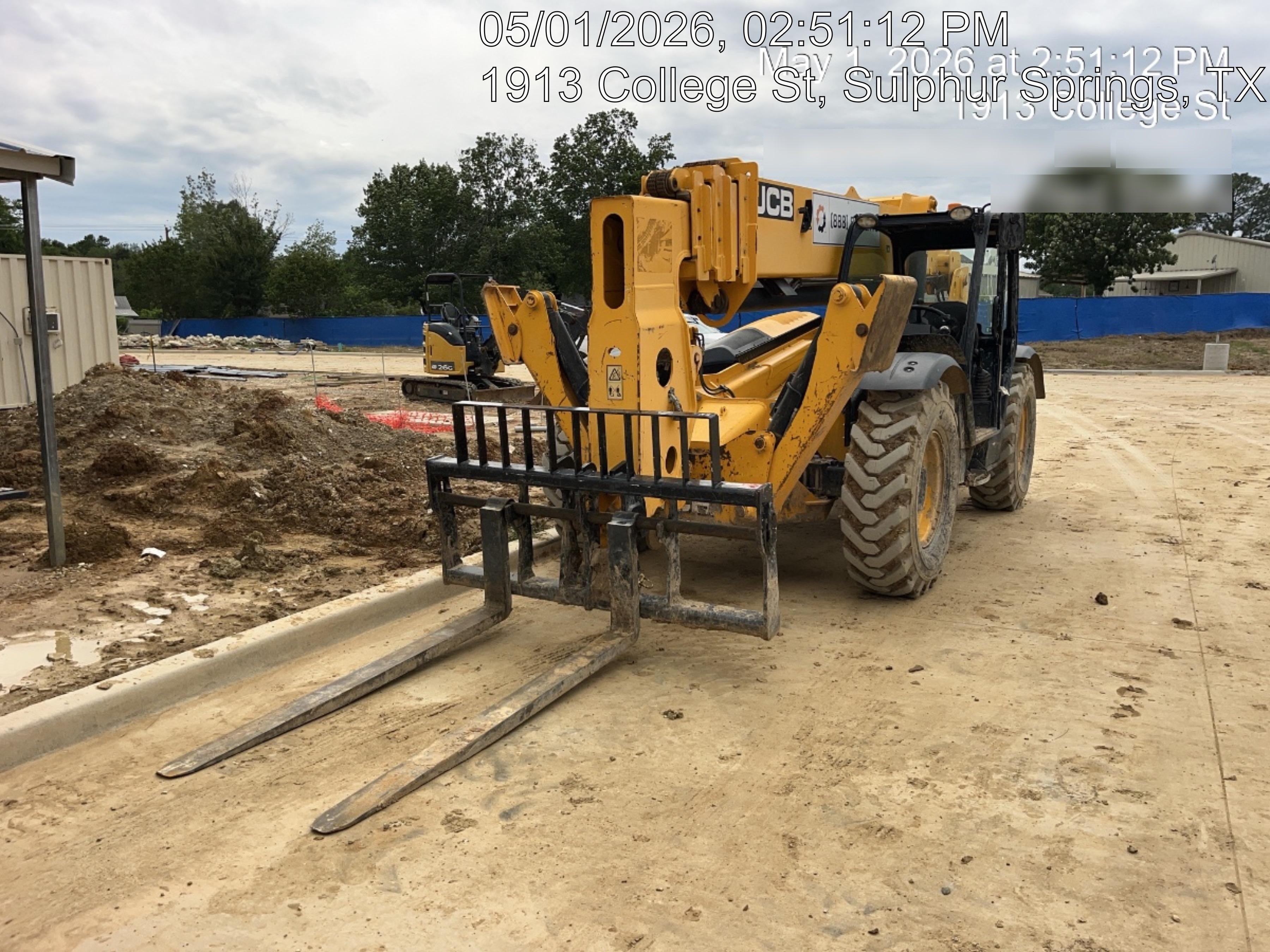 2021 JCB 510-56