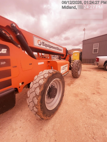 2021 SKYTRAK 8042