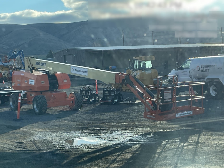 2019 JLG 860SJ