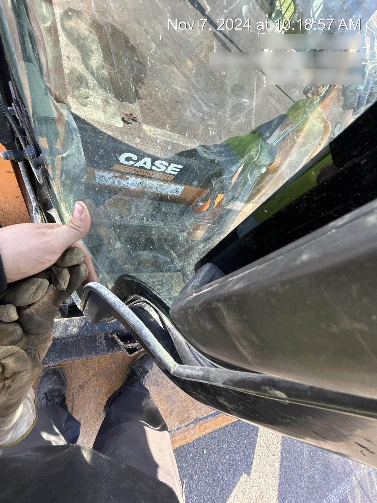 2021 CASE TR270B