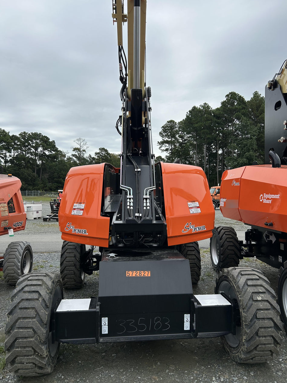 2025 JLG 660SJ