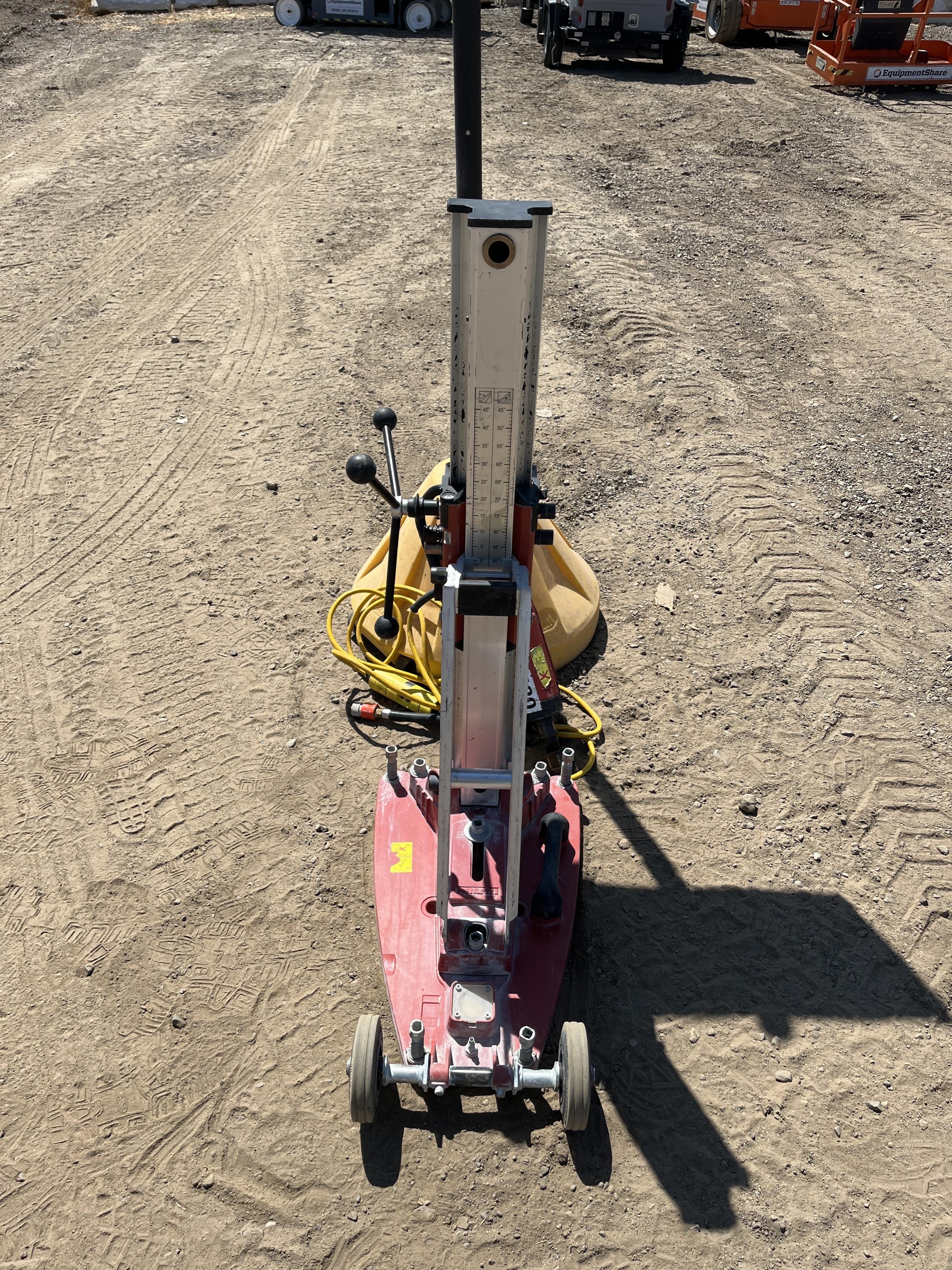 2020 HILTI DD250E