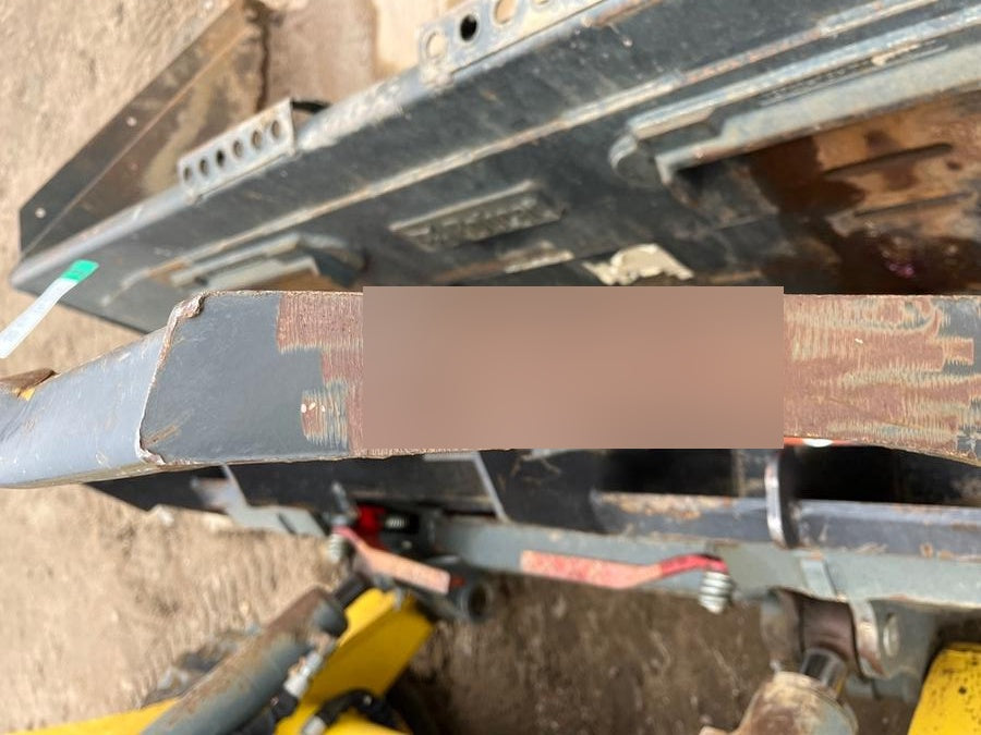 2019 PALADIN 48" Pallet Forks - Paladin
