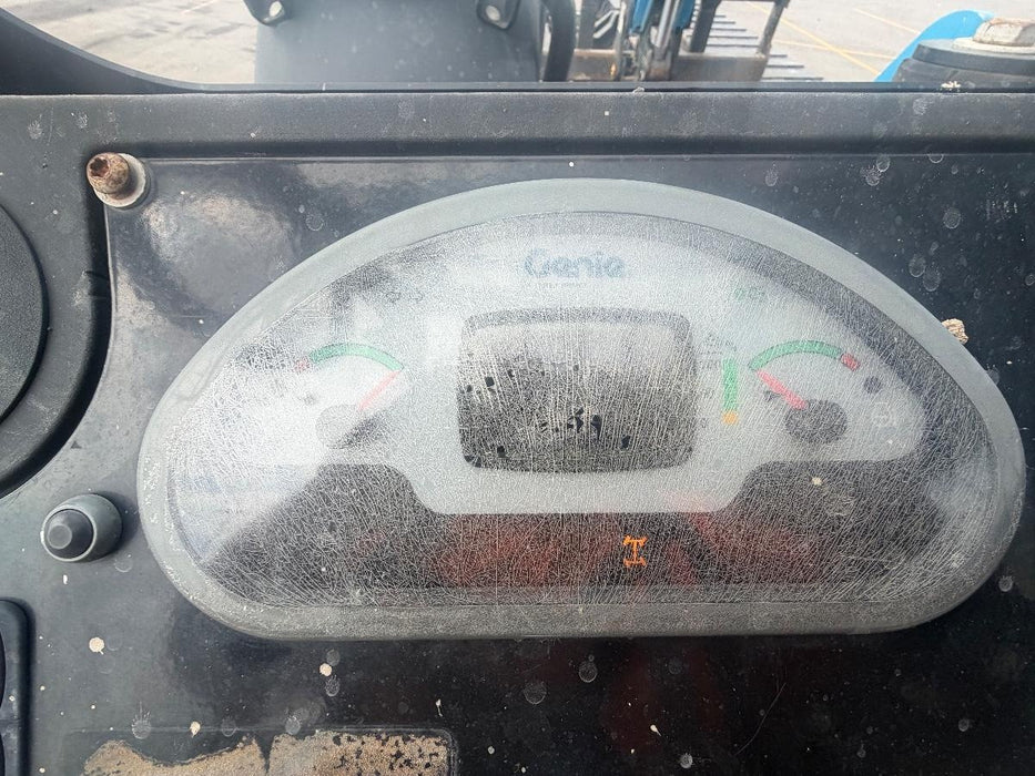 2019 Genie GTH-844 GTH-844 w/Open ROPS, FF Tires, beacon/work lights, 60" carriage/forks