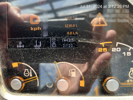 2022 JCB 512-56