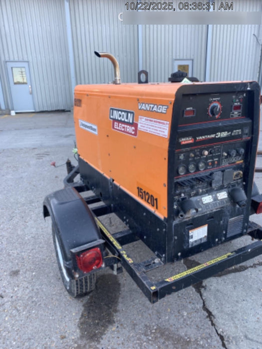 2021 Lincoln Electric Vantage 322 Vantage 322 Ready Pak 3 w/ Telematics & Decals, ORANGE (includes trailer, cable rack, fender light kit)