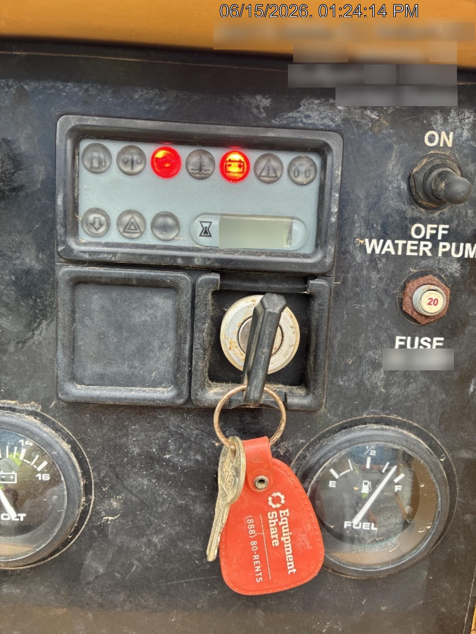 2021 Vac-Tron LP573XDT T4 Koehler Diesel Engine, 500 Gallon Debris Tank, x2 100 Gallon Water Tanks